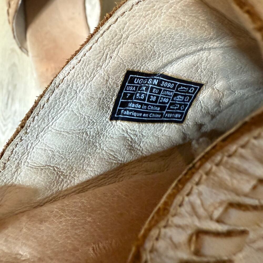 UGG AUSTRALIA VIVICA CLOGS - Picture 2 of 6
